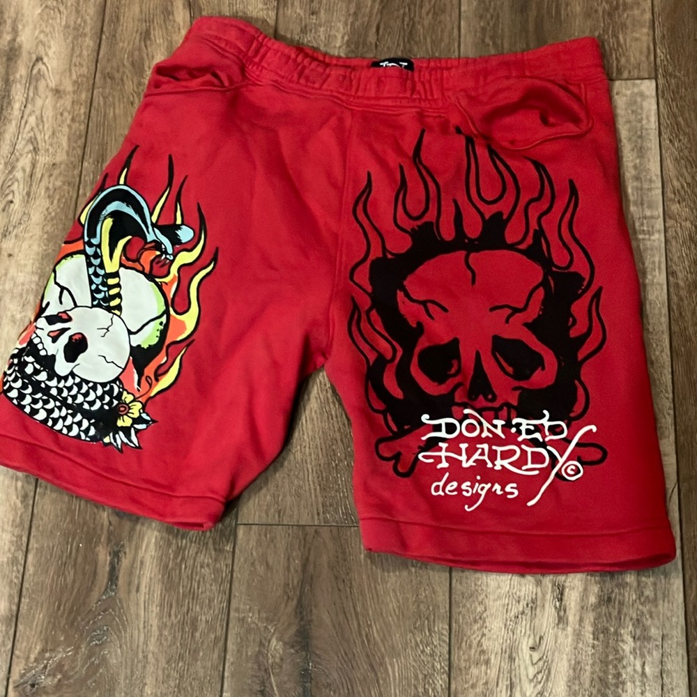 Ed Hardy Men's Red Graphic Shorts